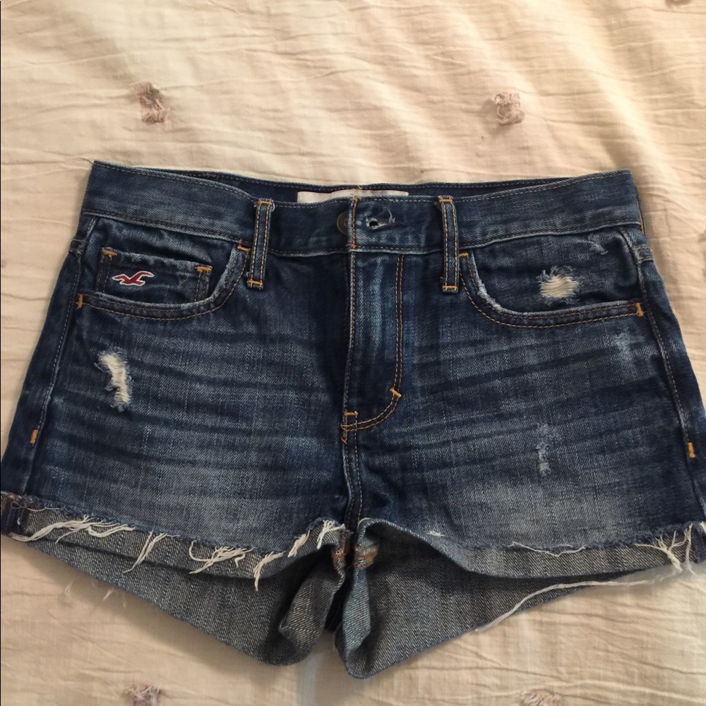 HOLLISTER Jean shorts